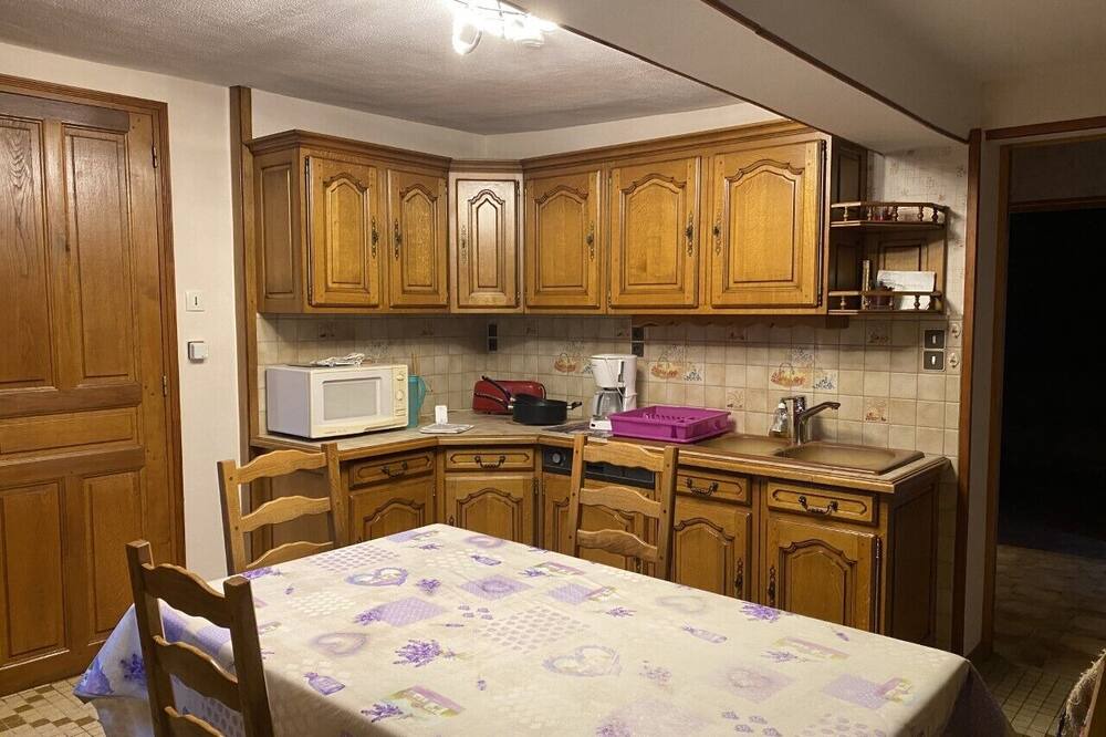 Photo of Kitchen in Fresnay-le-Samson