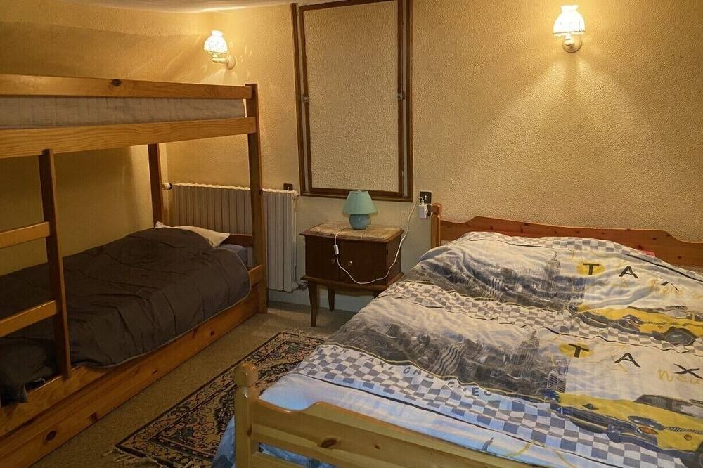 Photo of Bedroom in Fresnay-le-Samson