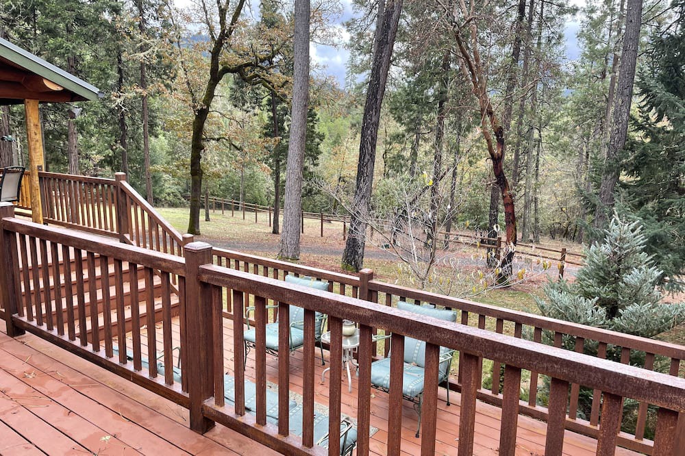 Photo of Patio Balcony in Grants Pass