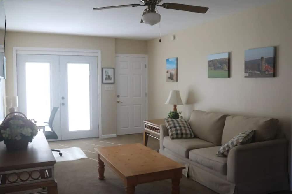 Photo of Livingroom in Wagontown