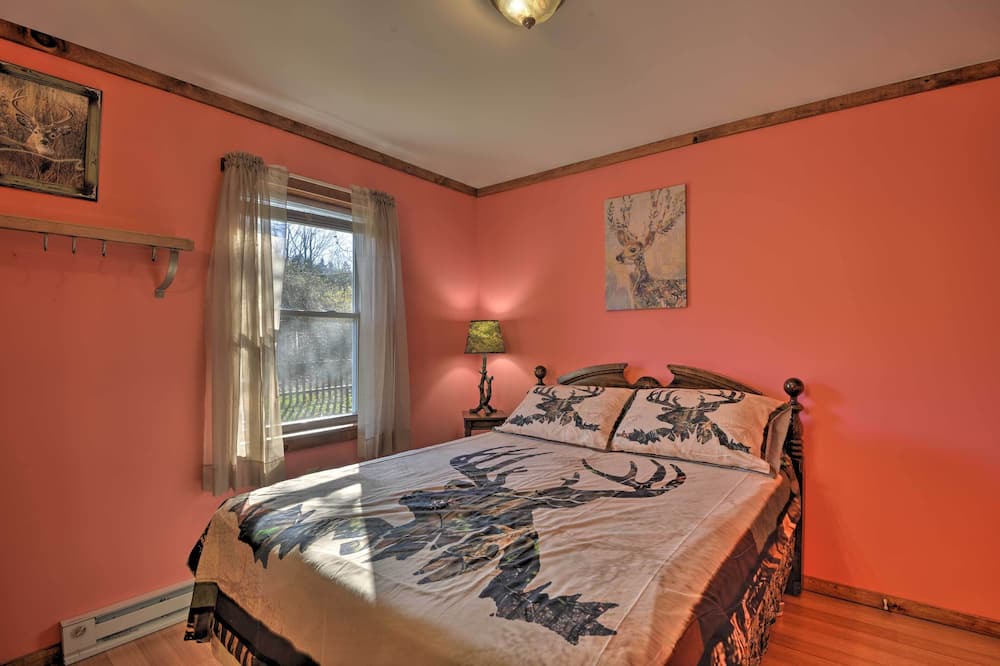 Photo of Bedroom in Wellsboro