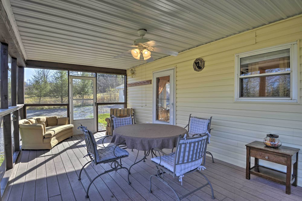 Photo of Patio Balcony in Wellsboro