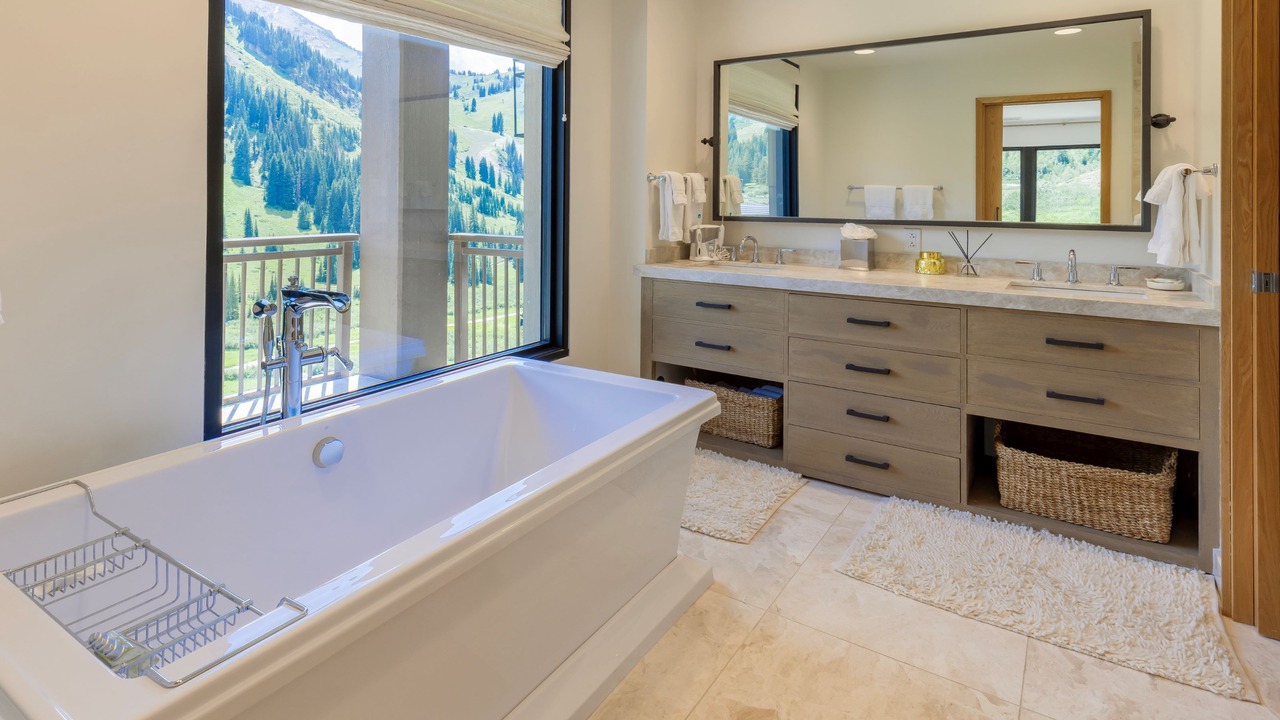 Photo of Bathroom in Salt Lake Mountain Resorts