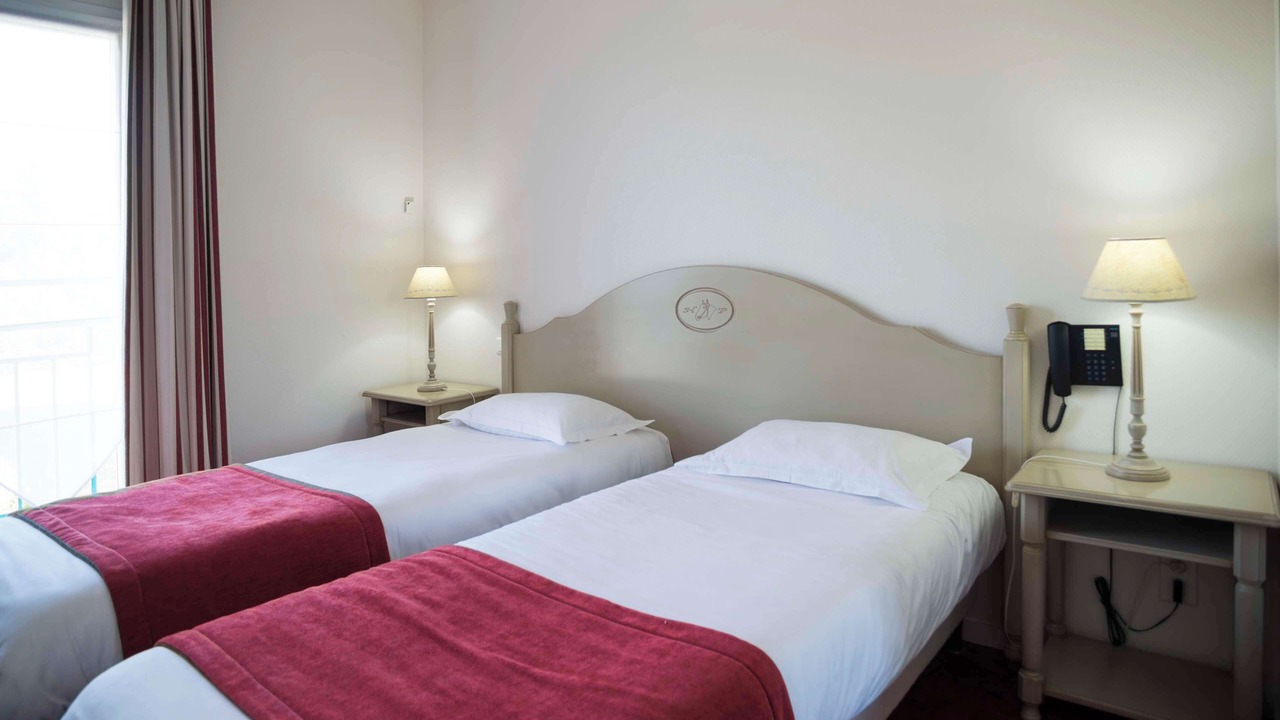Photo of Bedroom in Nogent-le-Rotrou
