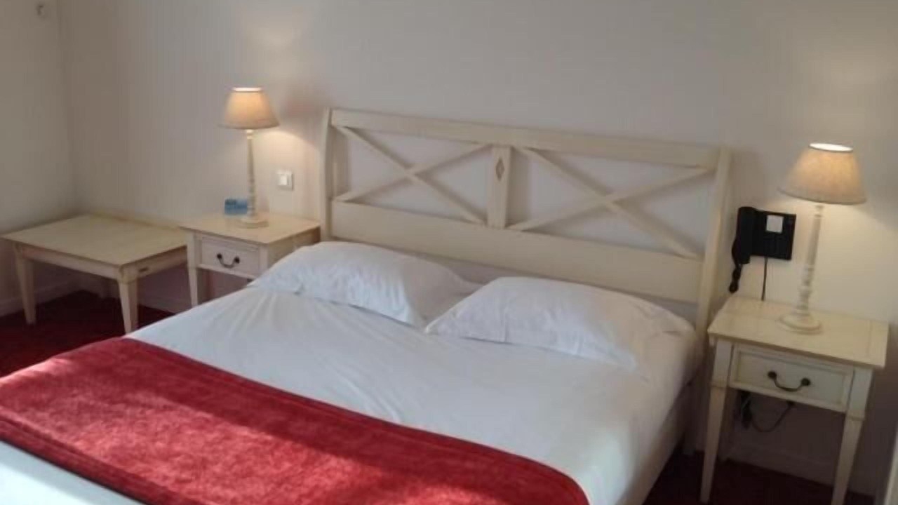 Photo of Bedroom in Nogent-le-Rotrou