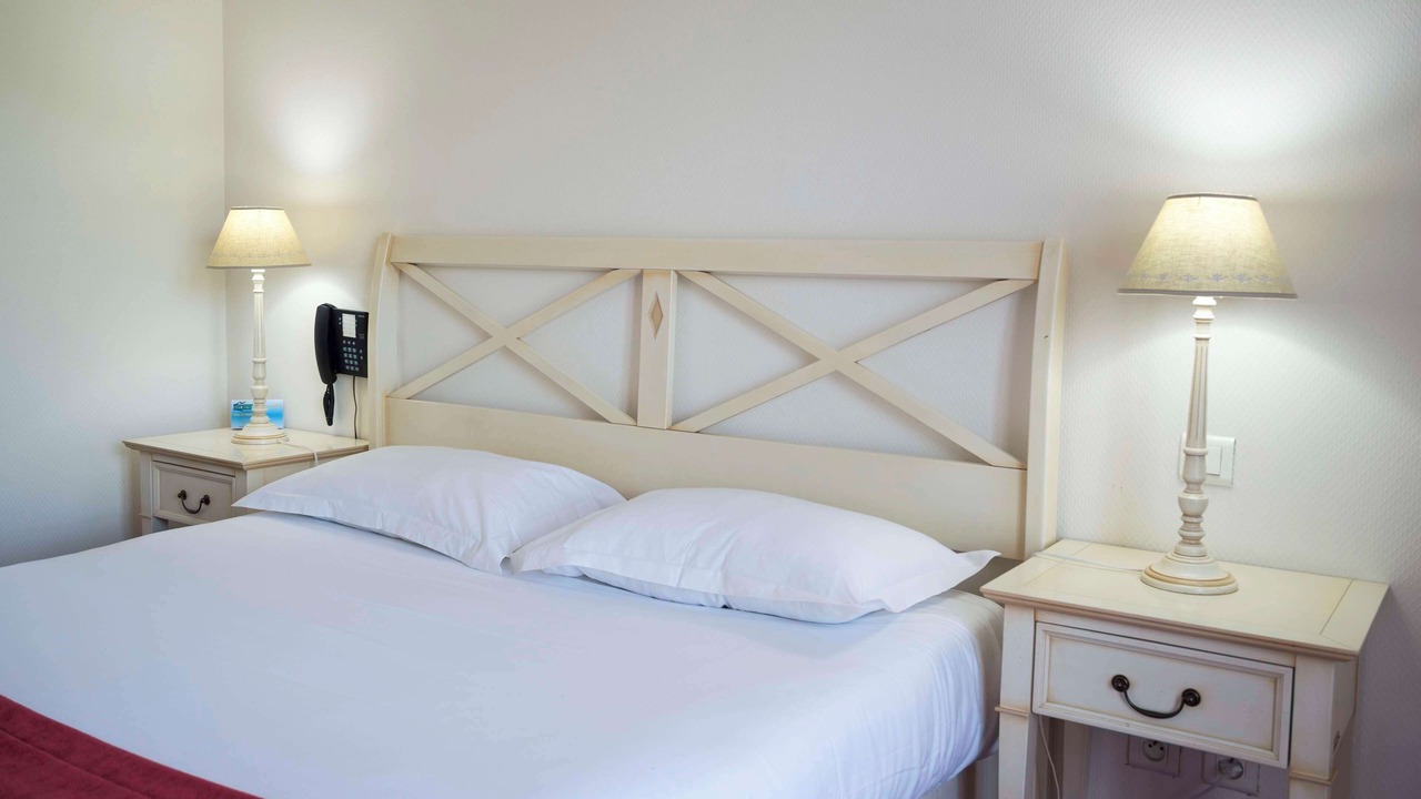 Photo of Bedroom in Nogent-le-Rotrou