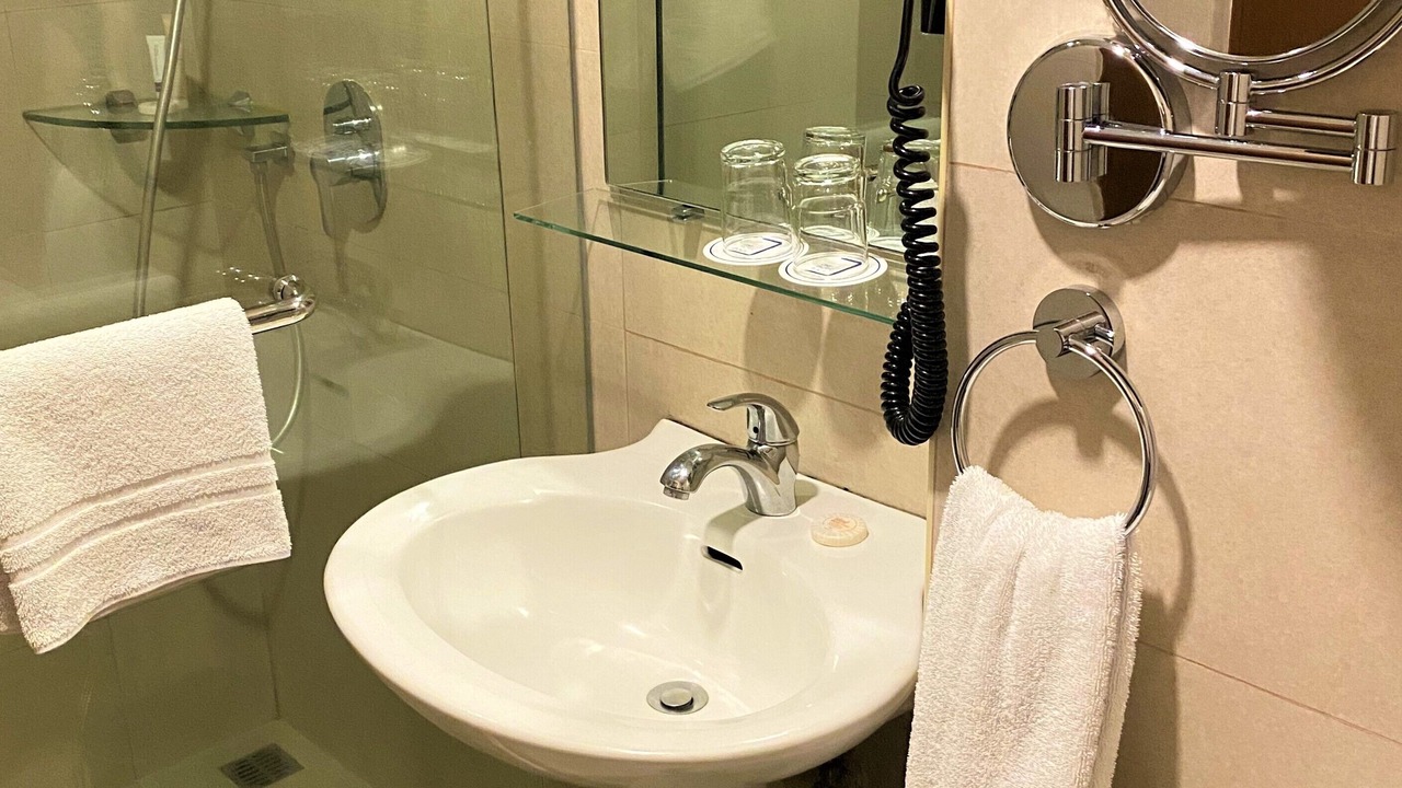Photo of Bathroom in Salcedo Village