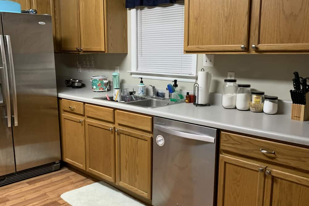 Photo of Kitchen in Midlothian
