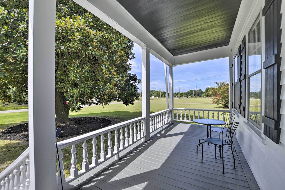 Photo of Outdoor in Sellers