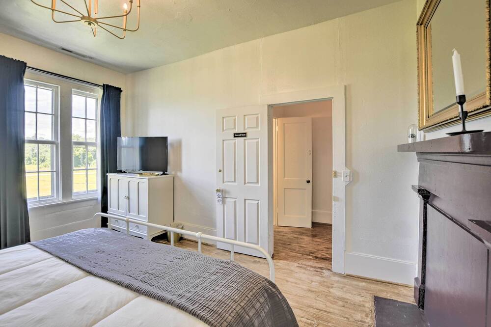 Photo of Bedroom in Sellers