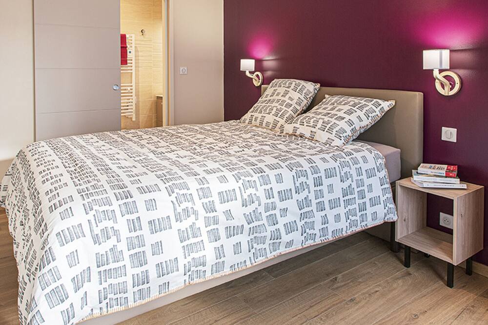 Photo of Bedroom in Sambin