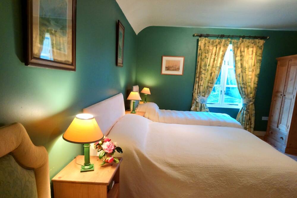 Photo of Bedroom in Campile
