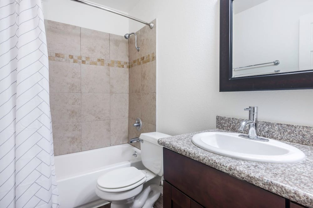 Photo of Bathroom in Norma Triangle