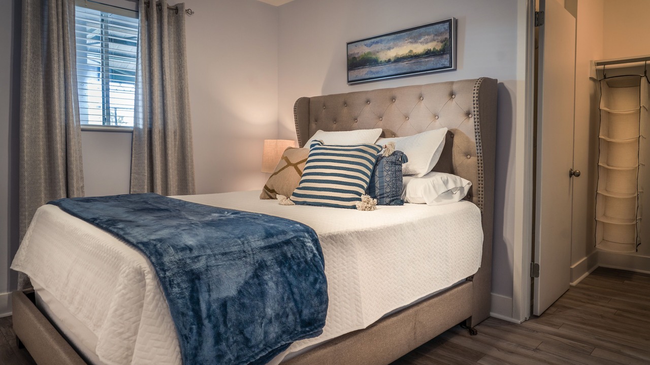 Photo of Bedroom in East Bank