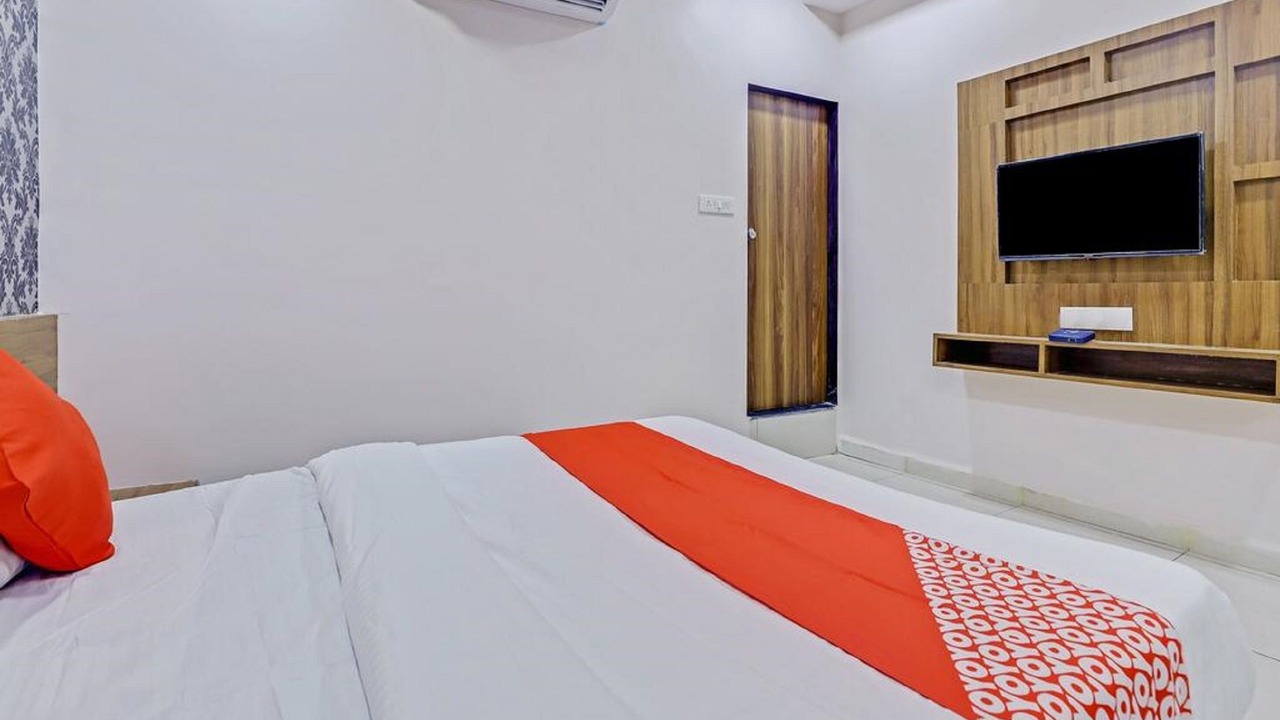 Photo of Bedroom in Vadodara