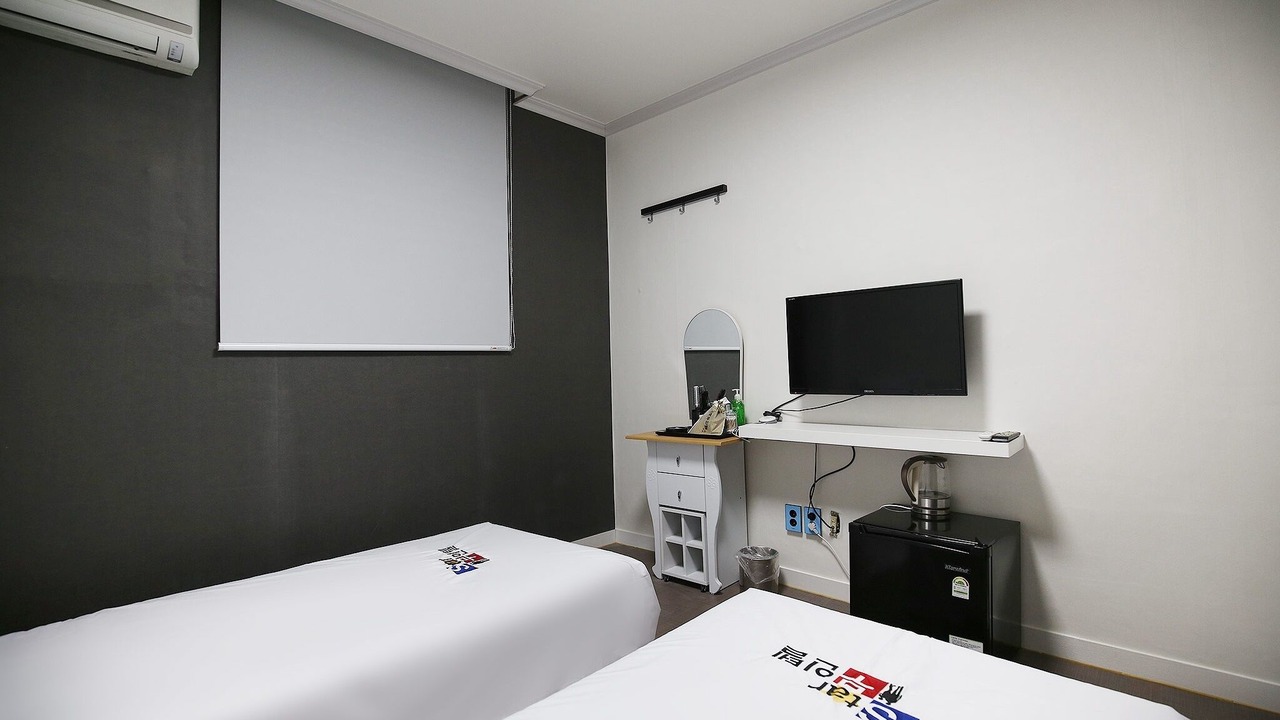 Photo of Bedroom in Araemojong