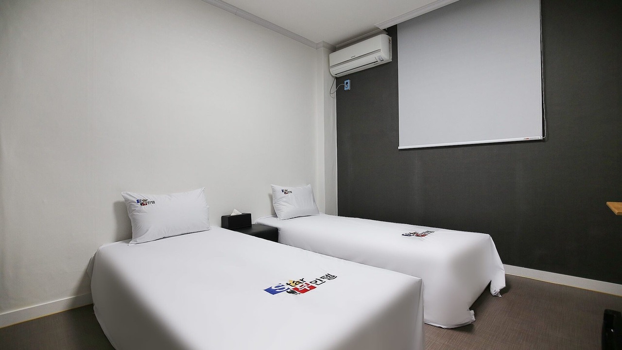 Photo of Bedroom in Araemojong