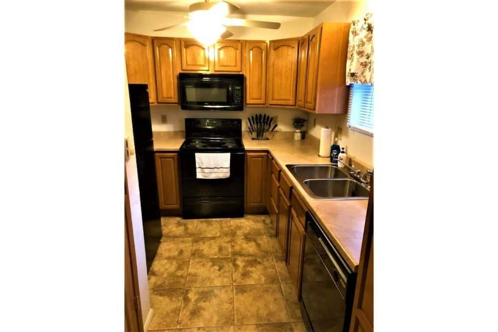Photo of Kitchen in Windber