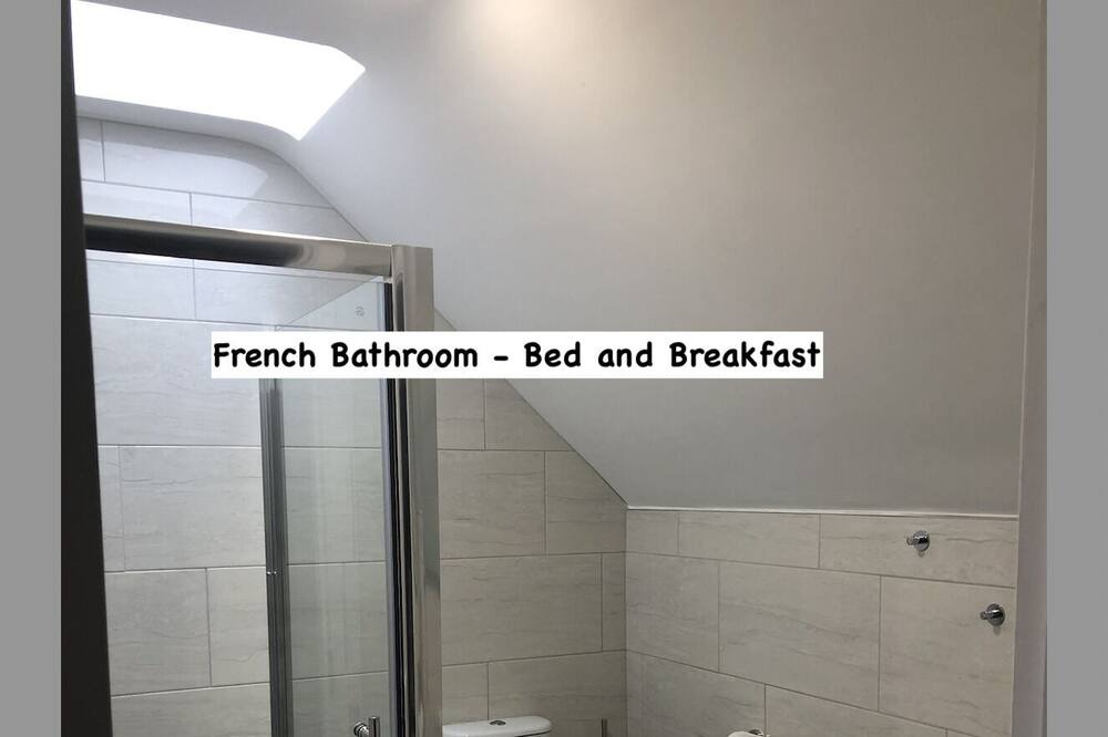 Photo of Bathroom in Bunclody