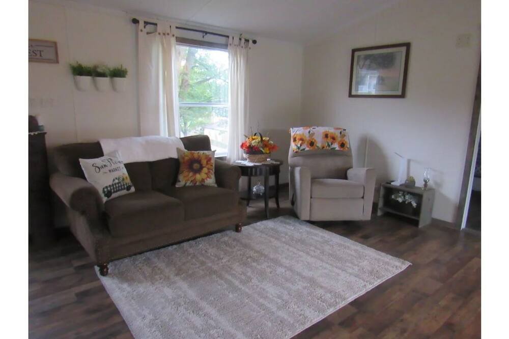 Photo of Livingroom in Rileyville