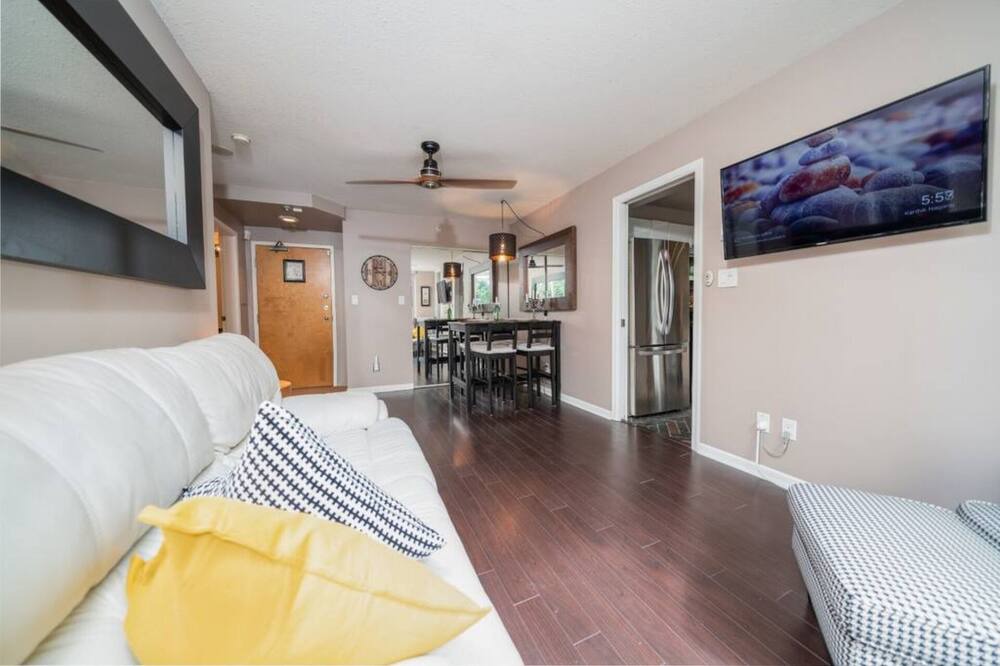 Photo of Bedroom in Coal Harbour