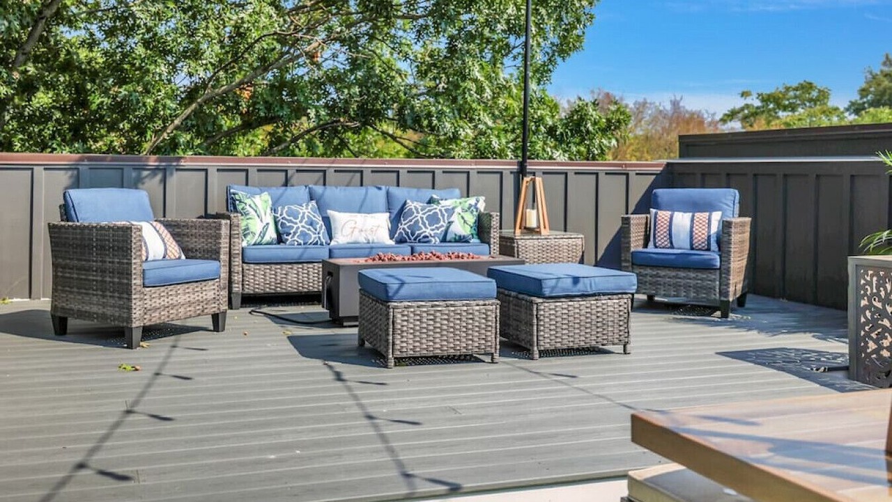 Photo of Outdoor in Hurwood Heights