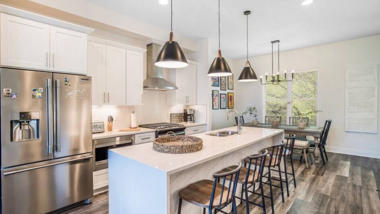 Photo of Kitchen in Hurwood Heights