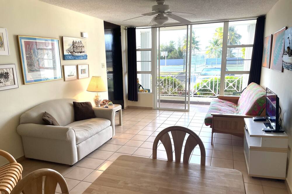 Photo of Livingroom in Herreras