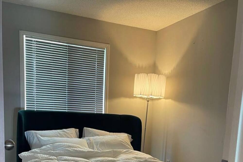 Photo of Bedroom in Hamilton