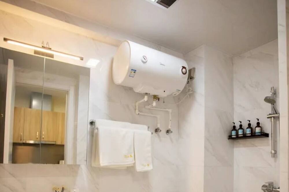 Photo of Bathroom in Longhua District