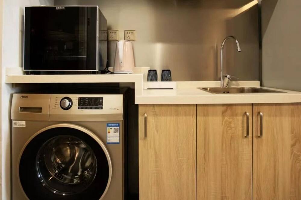 Photo of Kitchen in Longhua District