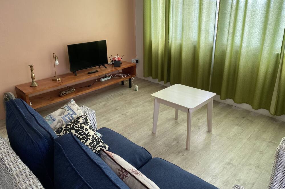 Photo of Livingroom in Pointe Aux Sables