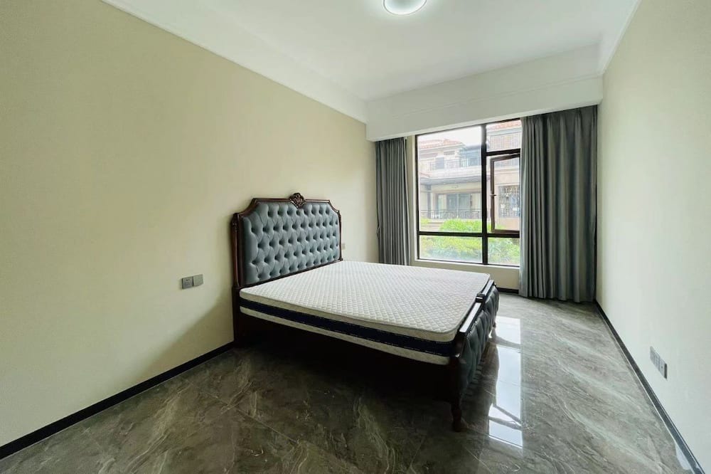 Photo of Bedroom in Futian CBD