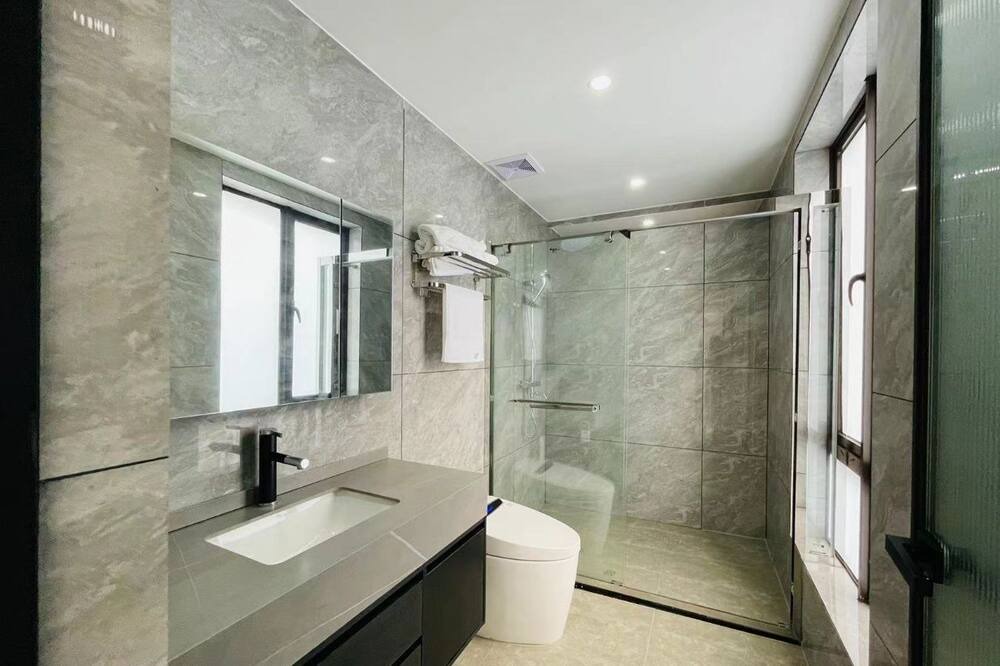 Photo of Bathroom in Futian CBD