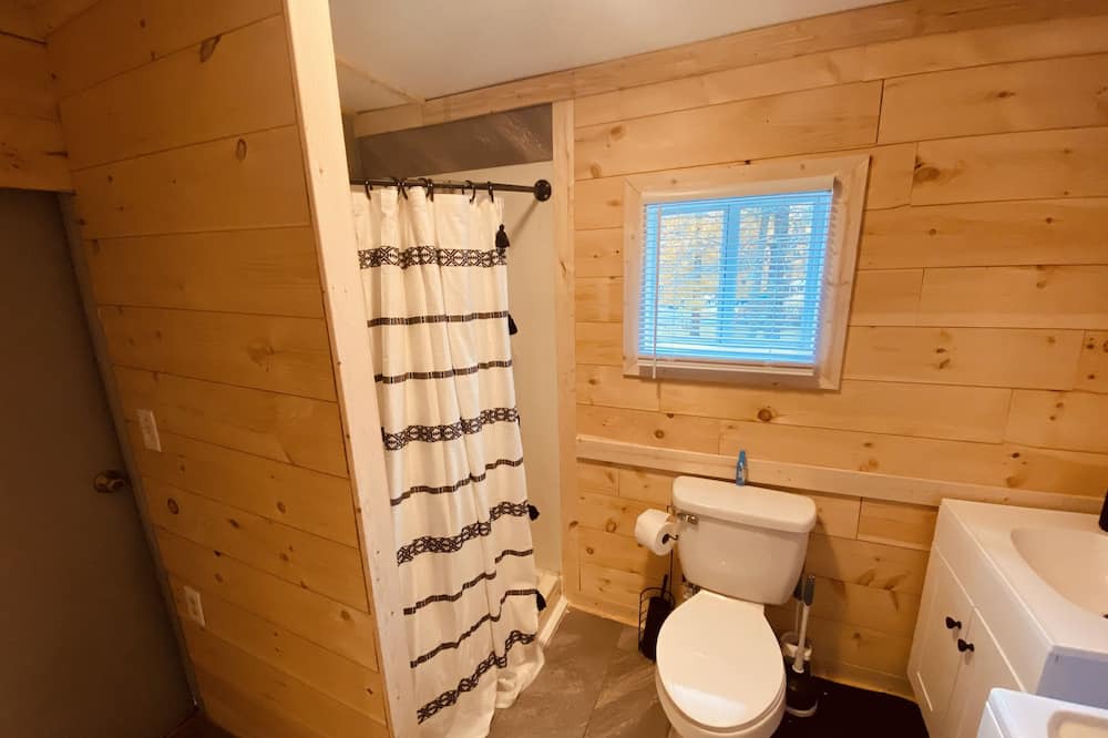 Photo of Bathroom in Pipestem