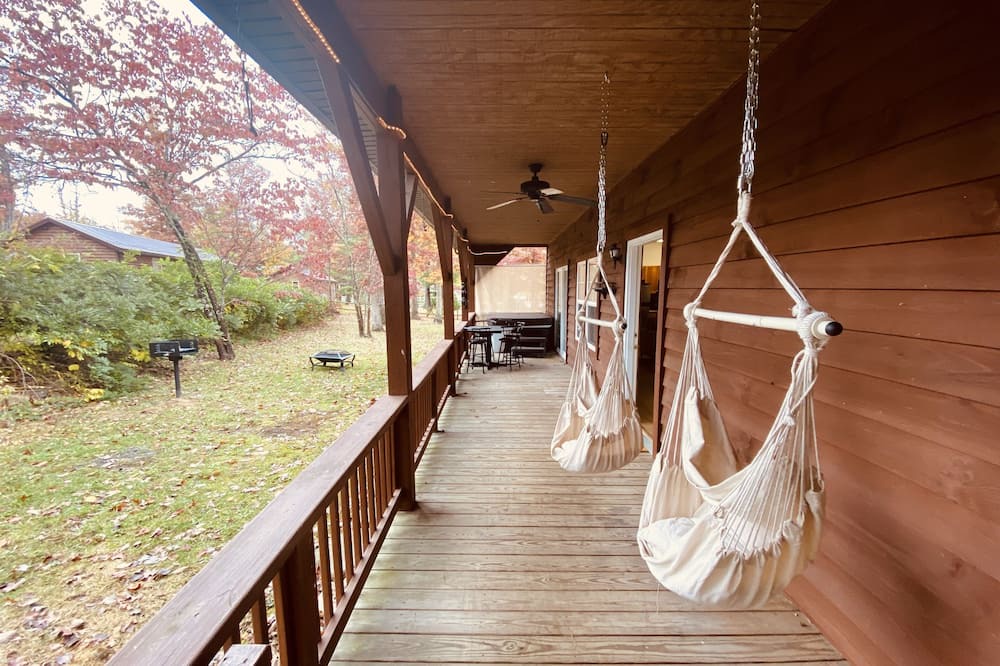 Photo of Patio Balcony in Pipestem