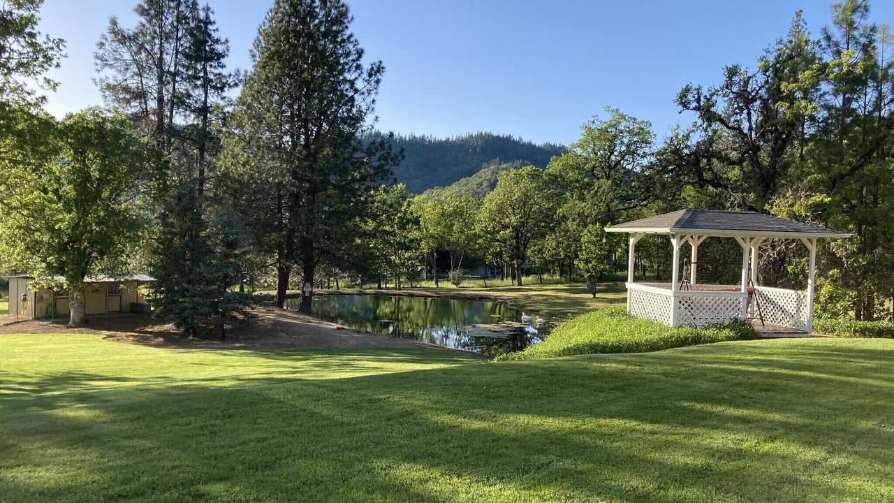 Photo of Outdoor in Rogue River