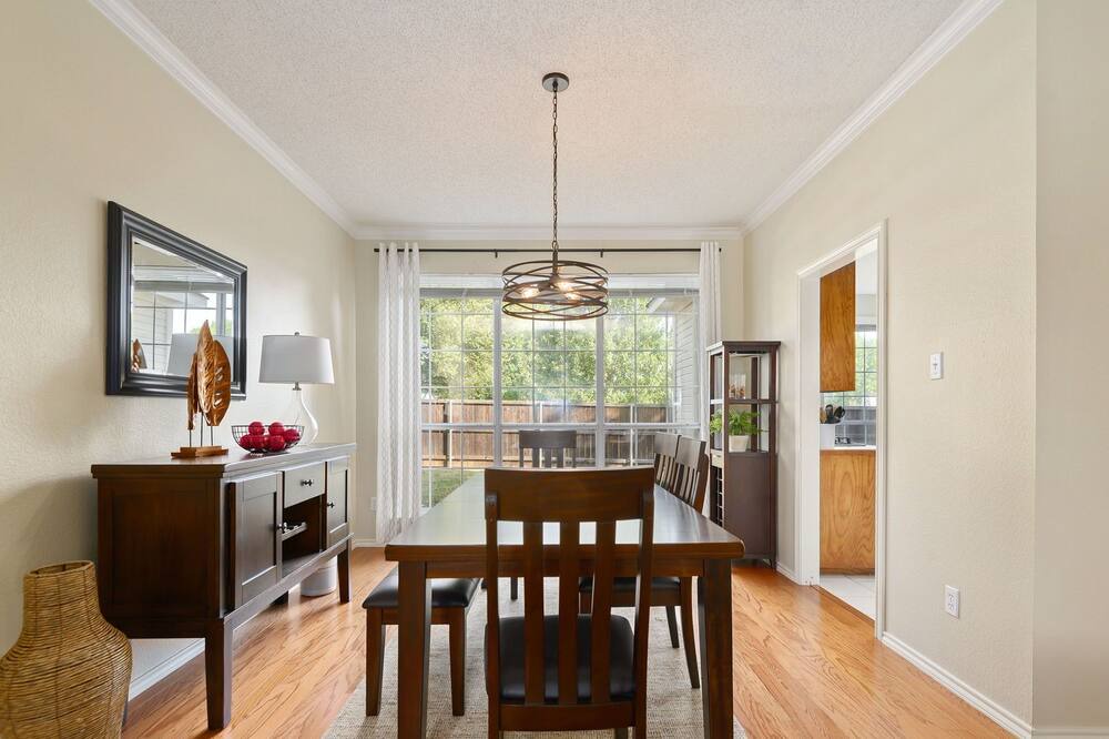 Photo of Livingroom in Grapevine