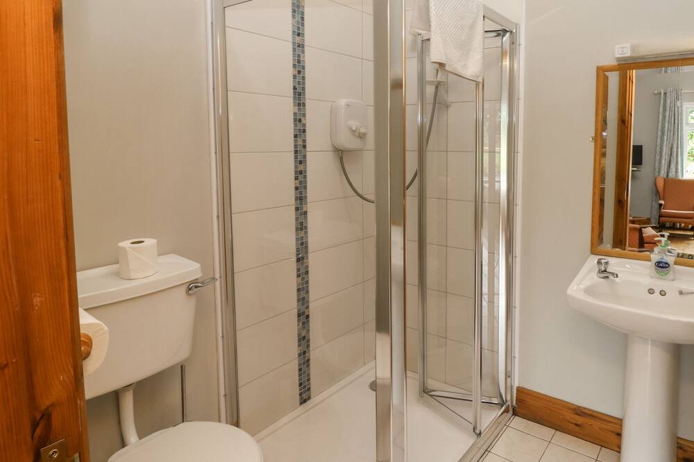 Photo of Bathroom in Enniscorthy