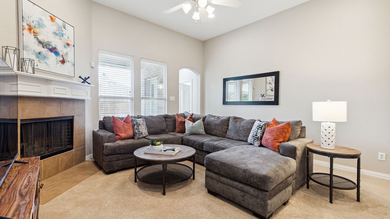 Photo of Livingroom in Prosper