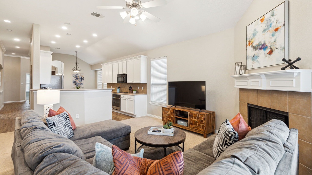 Photo of Livingroom in Prosper