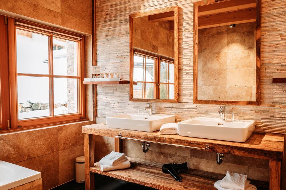Photo of Bathroom in Weidach