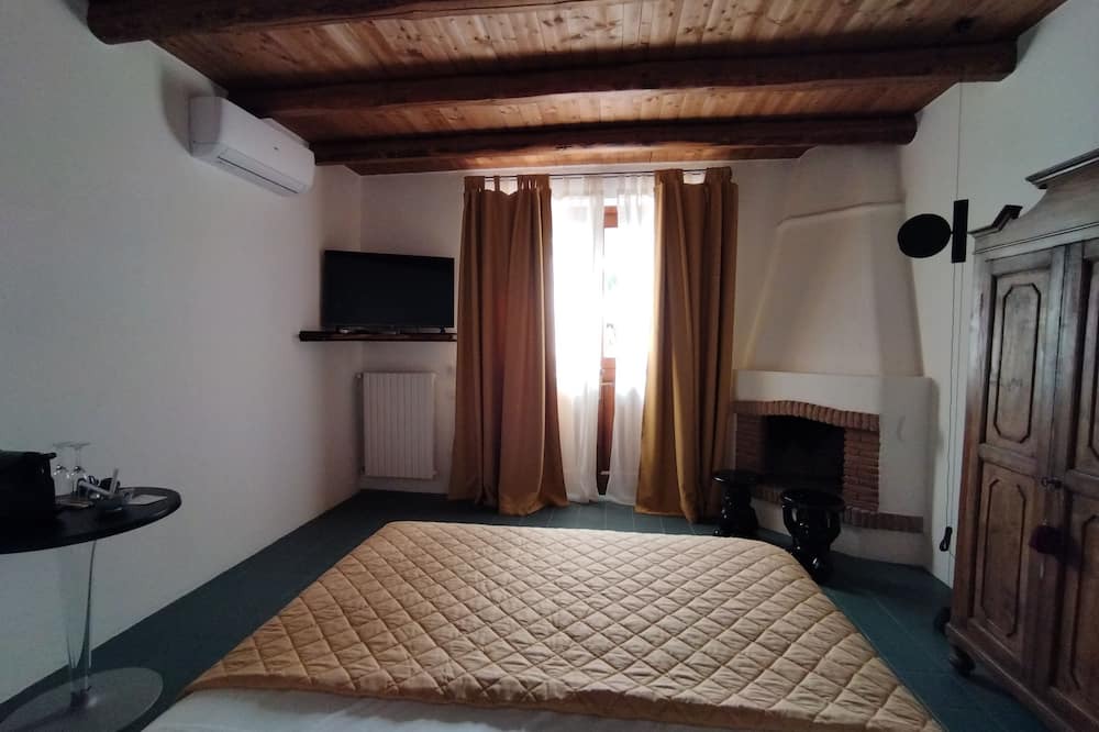 Photo of Bedroom in Melizzano