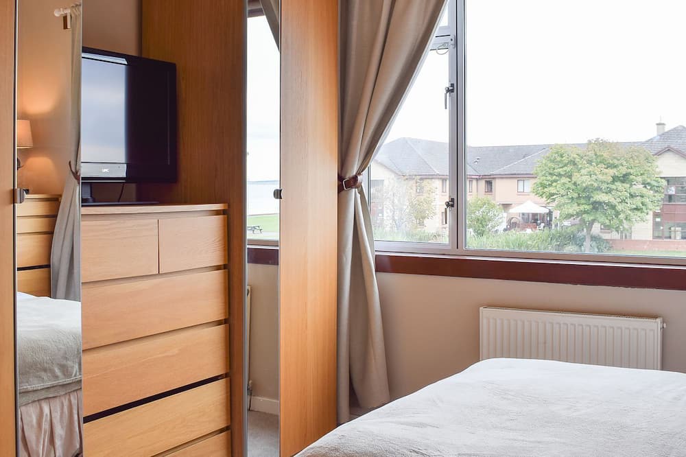 Photo of Bedroom in Leven