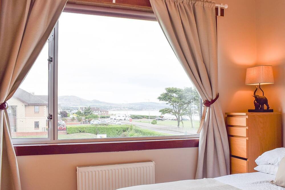 Photo of Bedroom in Leven