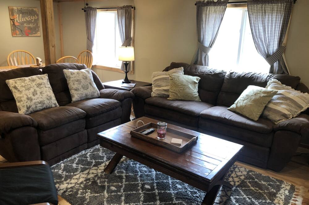 Photo of Livingroom in Windham