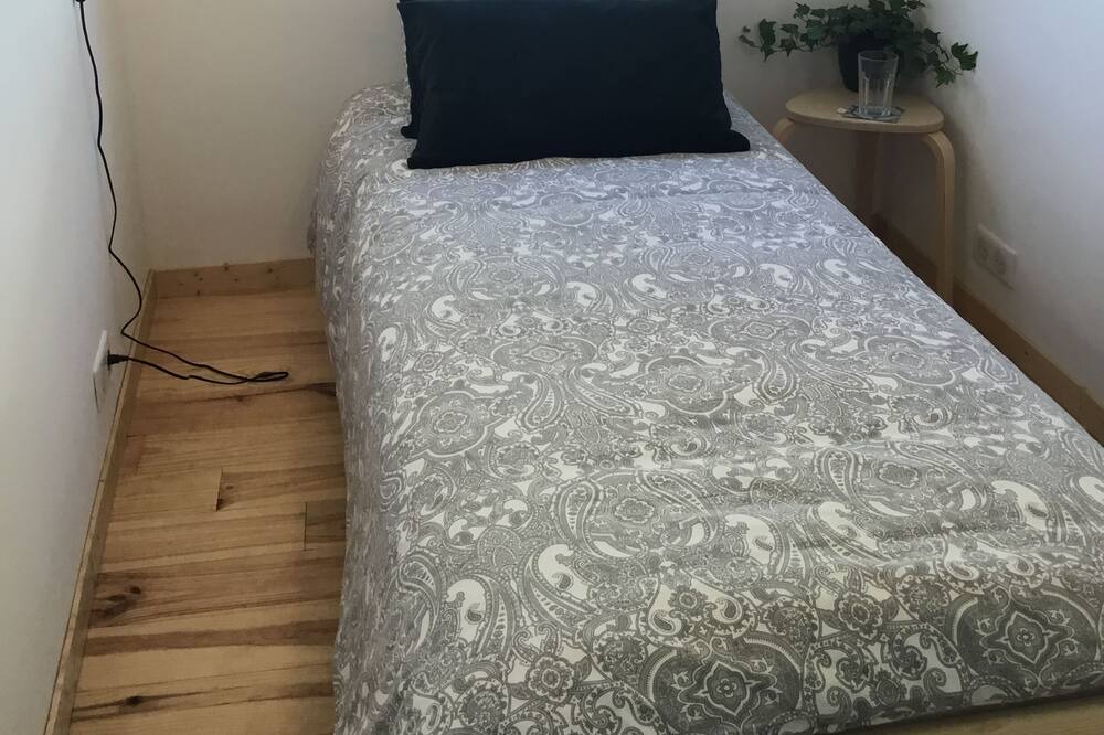 Photo of Bedroom in Millac