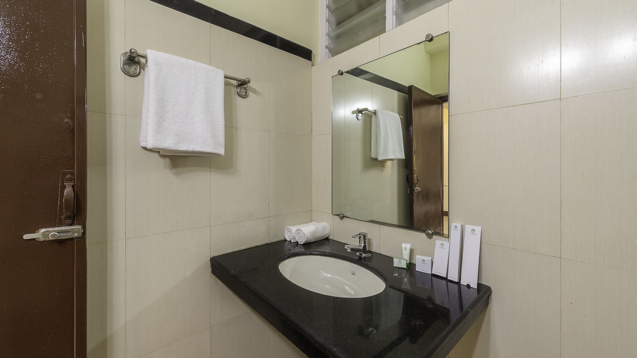 Photo of Bathroom in Guirim