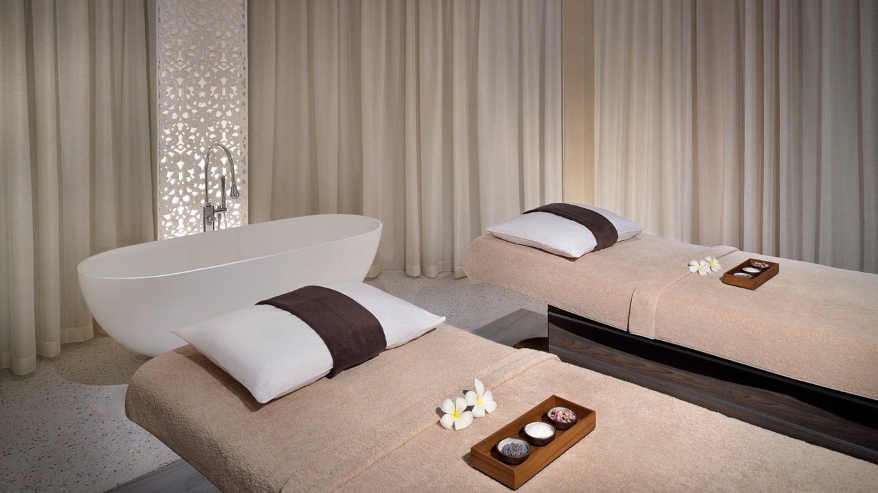 Photo of Bedroom in Mina Al Arab