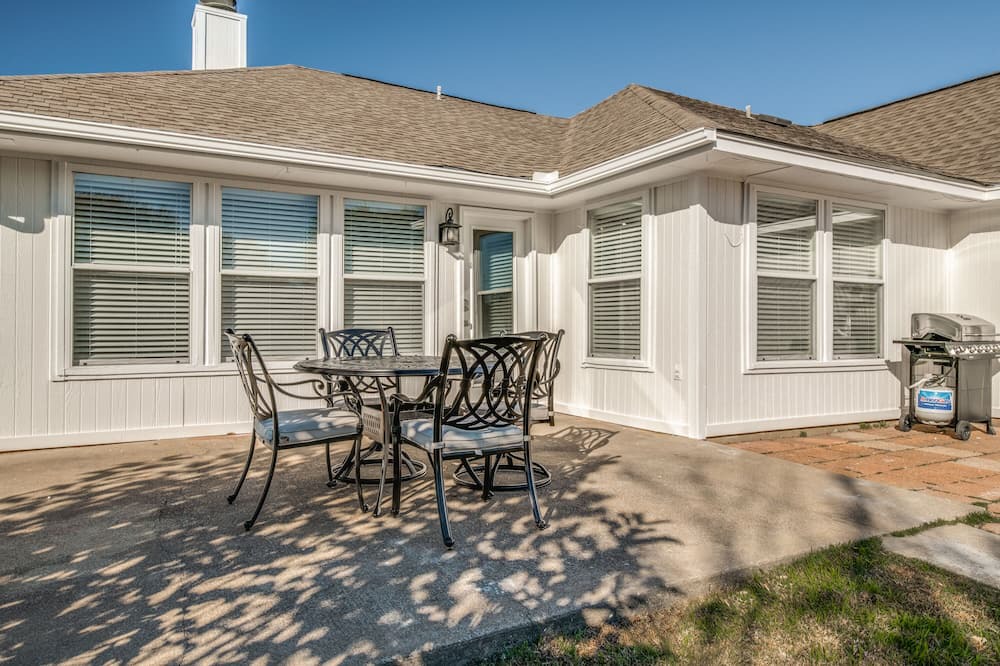 Photo of Patio Balcony in Allen